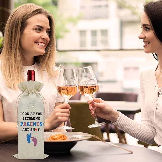 Parents to Be Gifts for Couples Wine Bag Funny New Parent Gifts Mom and Dad Baby Reveal Gifts Wine Bottle Decoration Bag Pregnancy Announcement for Parents Wine Accessories Gifts for Wine Lovers