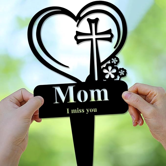 Grandma Memorial Grave Stake, Cemetery Decorations for Grave Markers 12.5 x 7.2 inch Heart Metal Sympathy Stakes Graveside Plaque Decor Sign for Grandma Graves, Yard, Garden - Black-Grandma