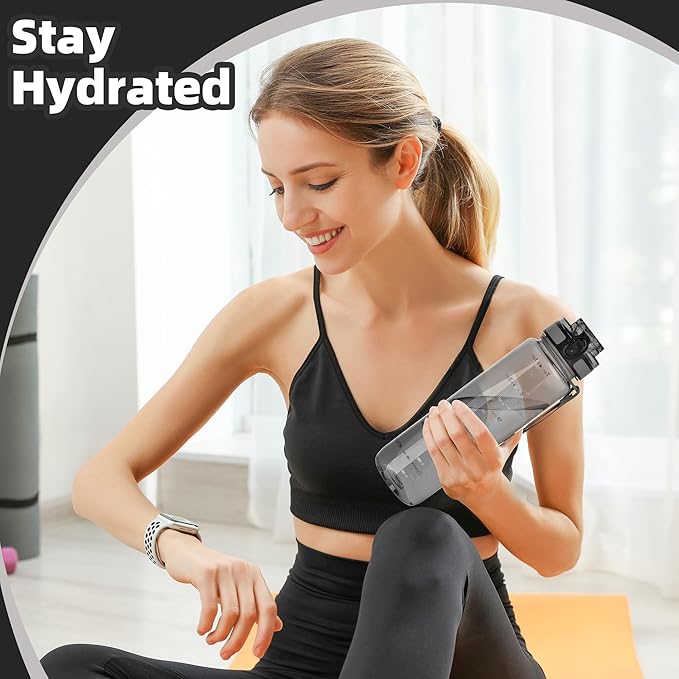 OLDLEY 32 oz Water Bottle, Motivational Water Bottle with Time Marker, Sports Water Bottle With Strap, Leakproof & BPA Free Large Water Bottles for School, Gym,Outdoor, Tritan, Transparent-Gray