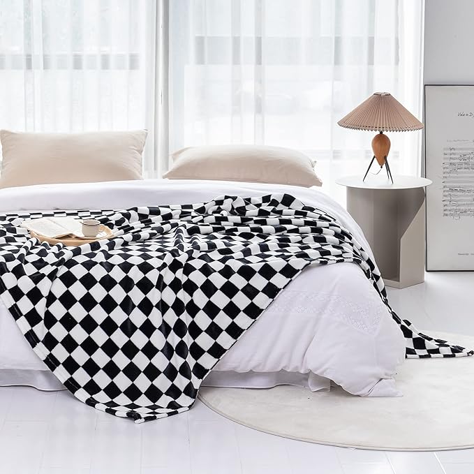 LOMAO Throw Blankets Flannel Blanket with Checkerboard Grid Pattern Soft Throw Blanket for Couch, Bed, Sofa Luxurious Warm and Cozy for All Seasons (Black, 60"x80")