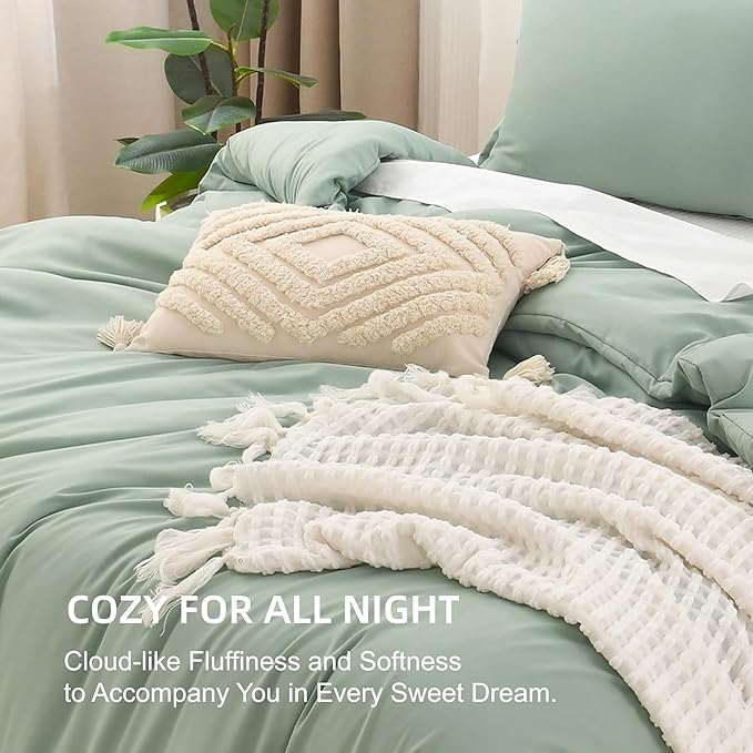 Litanika Comforter Full Size Set Sage Green, 3 Pieces Lightweight Bed Set, Solid Bedding Comforters Sets, Soft All Season Down Alternative Quilt Blanket