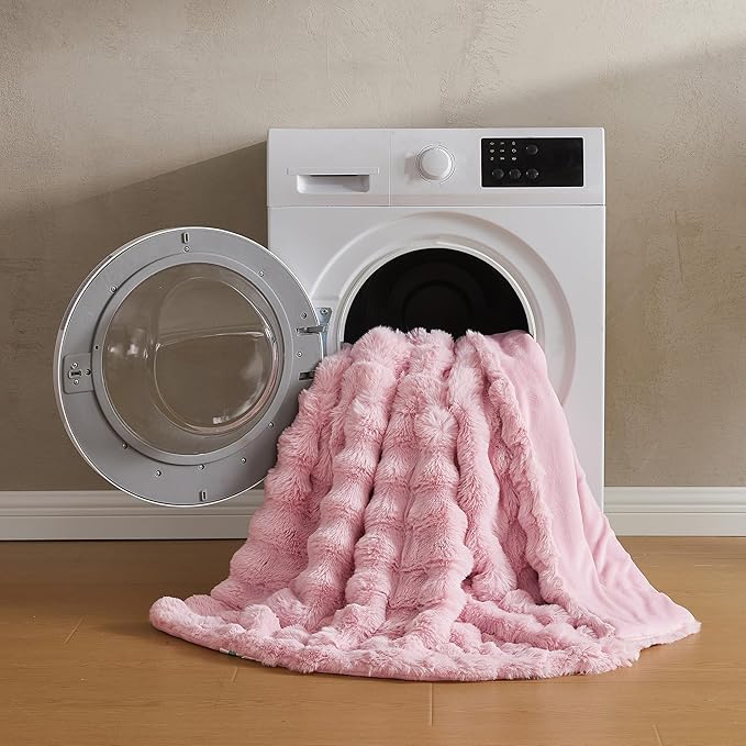 JELLYMONI Faux Fur Throw Blanket, Pink Cozy Plush Bubble Bed Blanket, Thick and Warm, Queen (90" x 90")