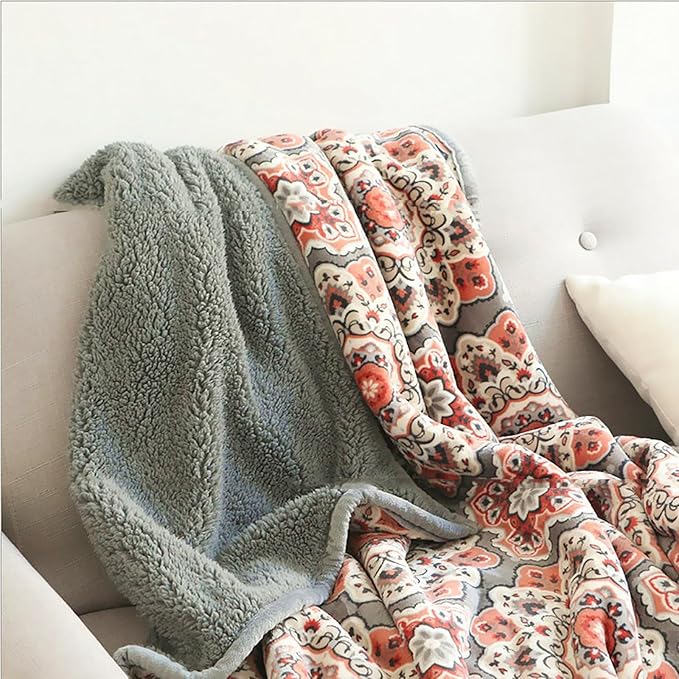 UKELER Flannel Sherpa Throw 80'' x 60''- Cute Floral Design Soft Plush Flannel Blanket Throws for Bed/Couch/Sofa/Office/Camping