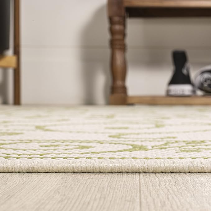 JONATHAN Y Vintage Filigree Indoor Outdoor Round Area Rug 5 Ft Cream/Green, Charleston Textured Weave for Backyard, Patio, Porch, Easy-Cleaning, High Traffic, Pet-Friendly, Non-Shedding (SMB106I-5R)