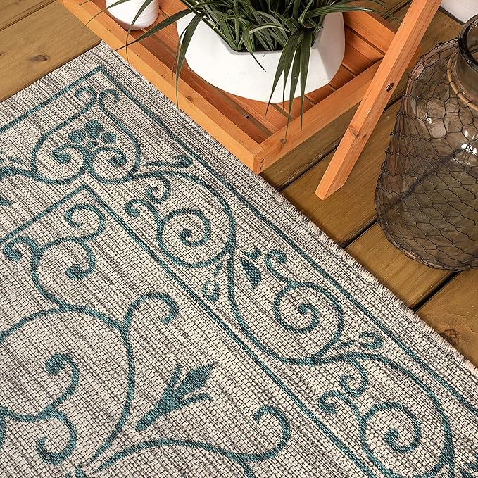 JONATHAN Y Vintage Filigree Indoor Outdoor Square Area Rug 8X8 Gray/Teal, Charleston Textured Weave for Backyard, Patio, Porch, Easy-Cleaning, High Traffic, Pet-Friendly, Non-Shedding (SMB106E-8SQ)